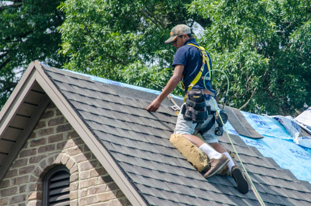 Best Commercial Roofing Services  in Republic, WA